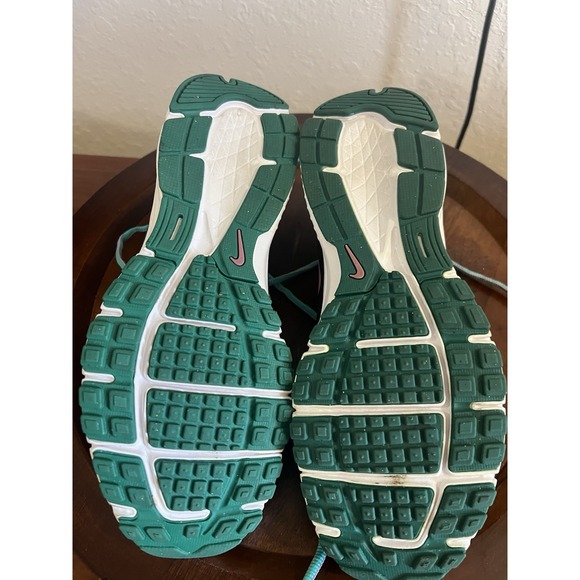 Nike Revolution 2 Womens Size 8.5 Black Green Athletic Shoes Sneakers Comfort - Picture 11 of 11